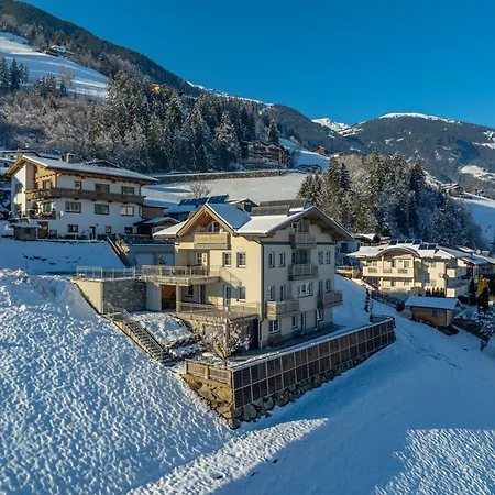 Apartment-schoeser * 希帕赫