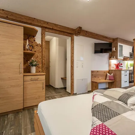 Apartment-schoeser Apartman Hippach