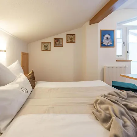 Apartment-schoeser *