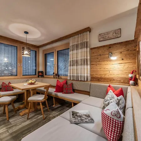 Apartment-schoeser היפאך
