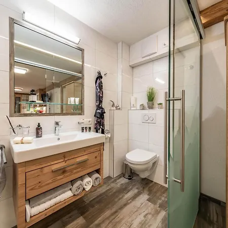 Apartment-schoeser