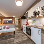 Apartment-schoeser *