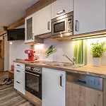 Apartman Apartment-schoeser *